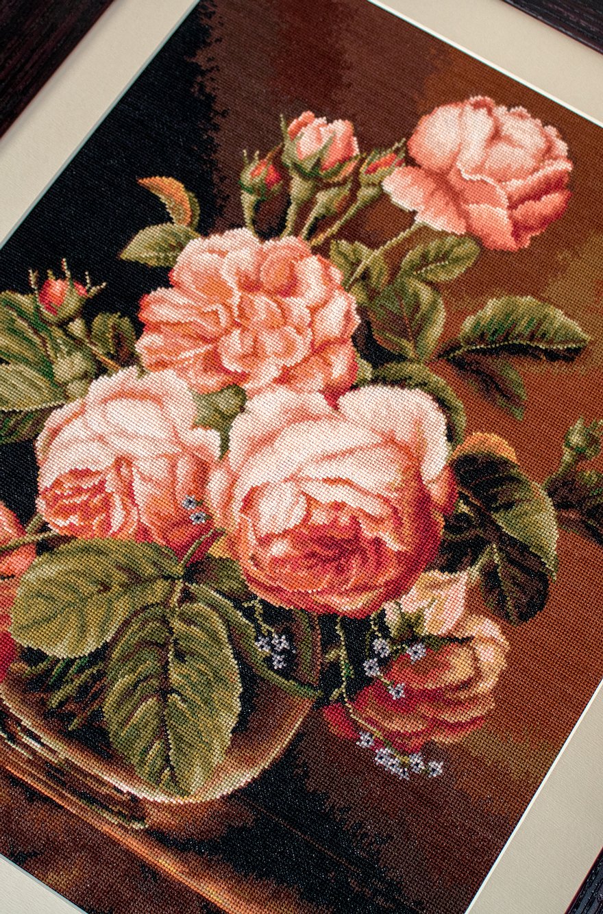 Set de brodat în cruciuliță Luca-S - B488 Vaza cu trandafiri